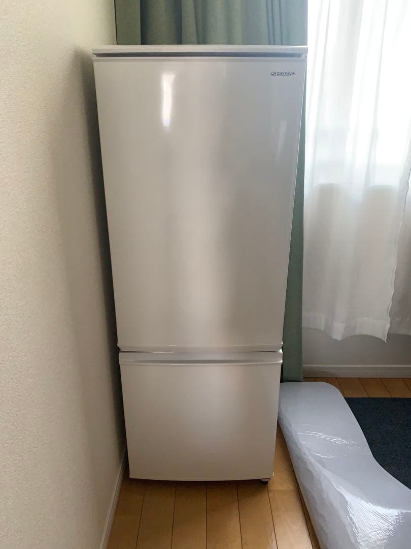 （無料でお譲りします※郵送費不要の場合）2018年製 SHARP 冷蔵庫