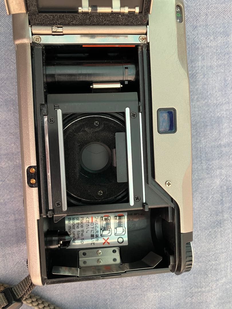 CONTAX T2 コンパクトフィルムカメラ