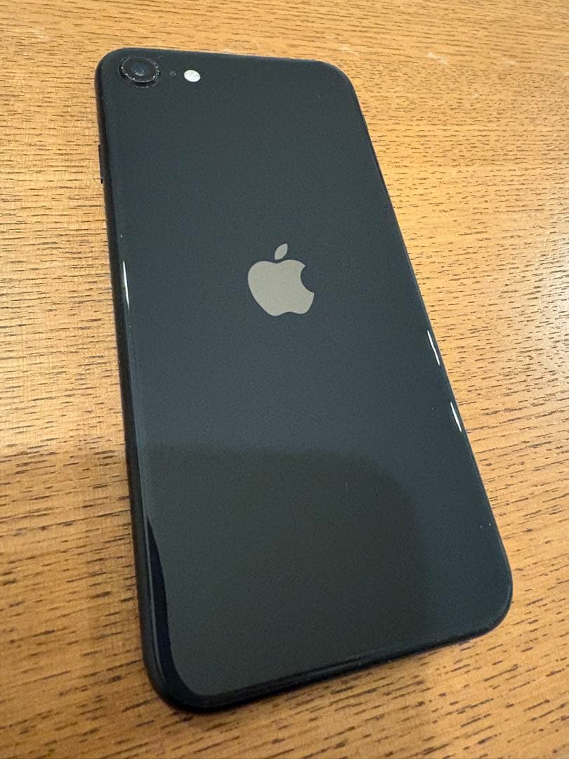 Apple iPhone SE 第2世代 64GB