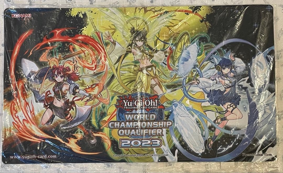 海外大会限定 御巫 WCQ2023 プレイマット 遊戯王 公式品
