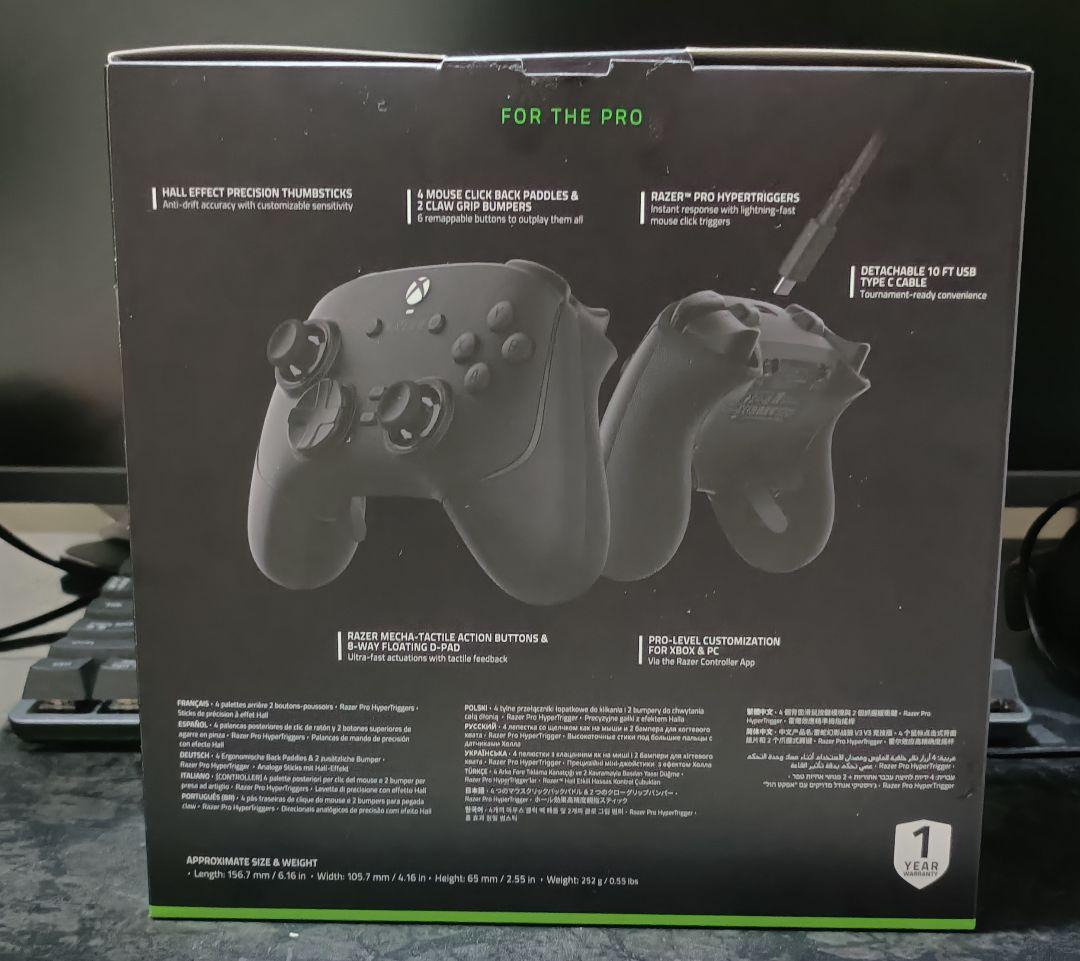 PC用ゲームコントローラー・コンバーター Razer Wolverine V3 Tournament Edition