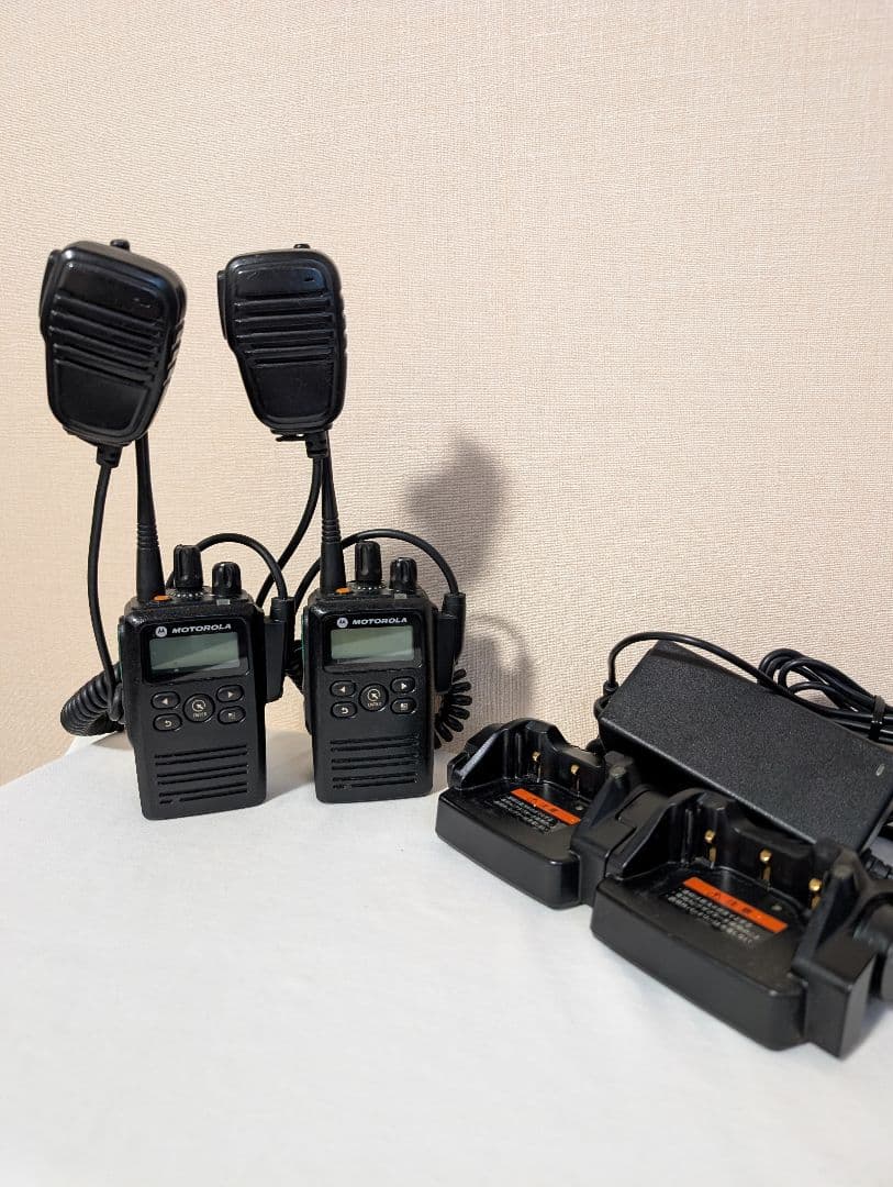 モトローラ デジタル簡易無線機 免許局 GDB4800×2台 スピーカーマイク付