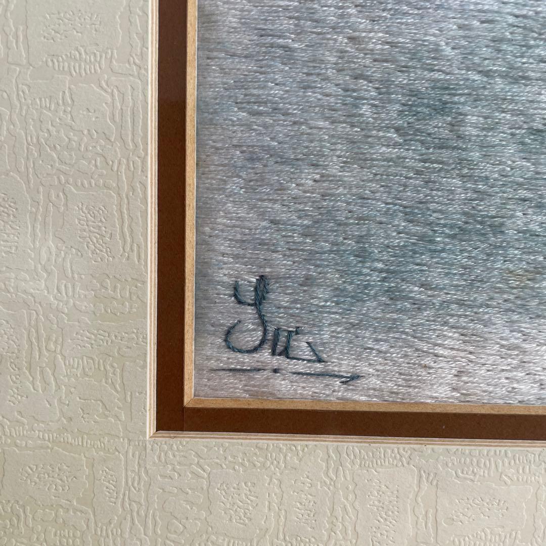 ベトナム刺繍絵、コスモス刺繍画、グエン.クオック.スゥ氏作、額入り