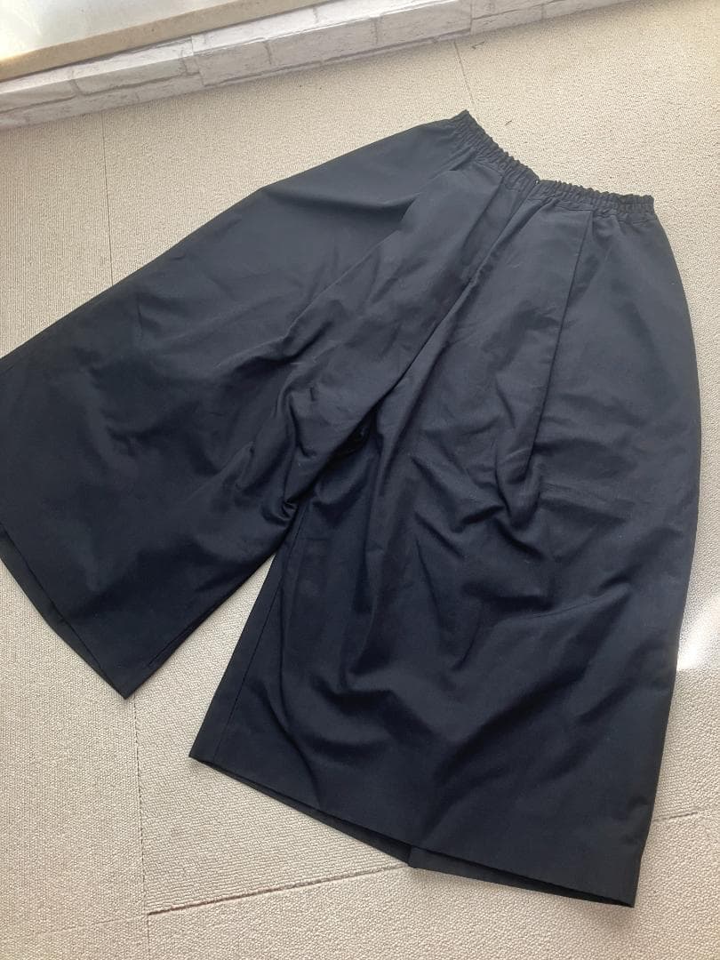 H01488）nala　 ナラ　ドレスパンツ　黒　2022　キュロット　ガウチョ