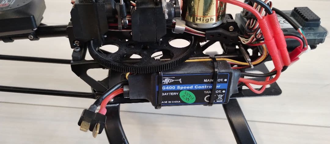 【ジャンク】ワルケラ G400 GPS 電動ラジコンヘリコプター 2機セット