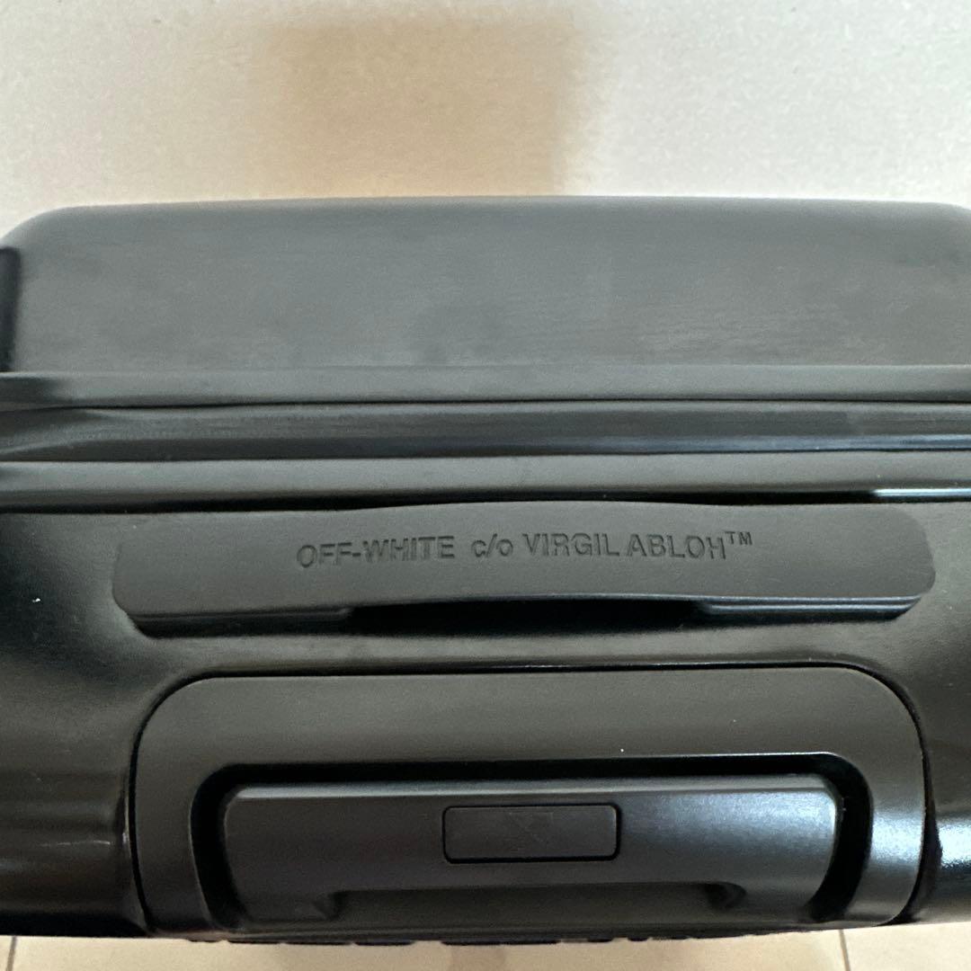 OFF-WHITE ブラック キャリーケース 小型