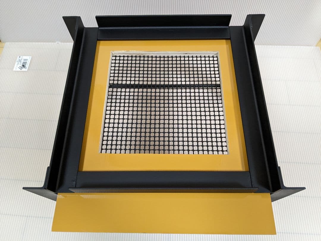 重箱式巣箱台　２台　３００ミリ用　ニホンミツバチ　鉄製台