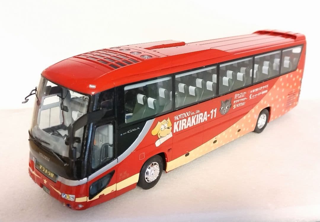 1/32 旅バス キラキラ号仕様(いすゞガーラSHD)素人組立品
