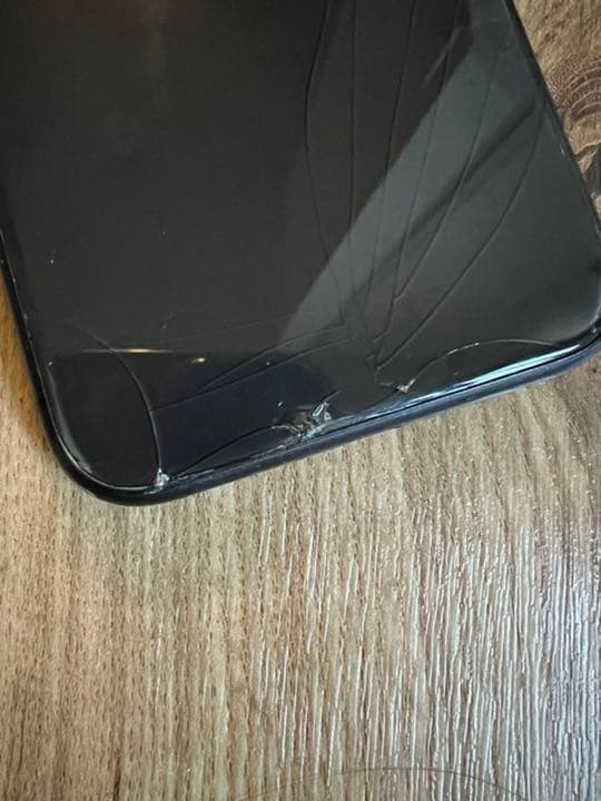 iPhone11 本体　64G ブラック