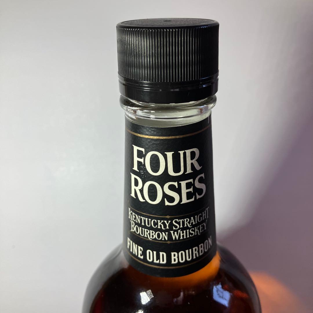 FOUR ROSES BLACK フォアローゼスブラック 旧旧ボトルプラキャップ