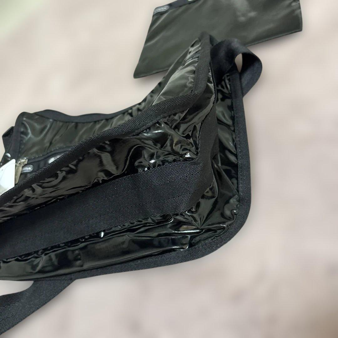 【LeSportsac】レスポートサック新品ブラック ショルダーバッグ ポーチ付