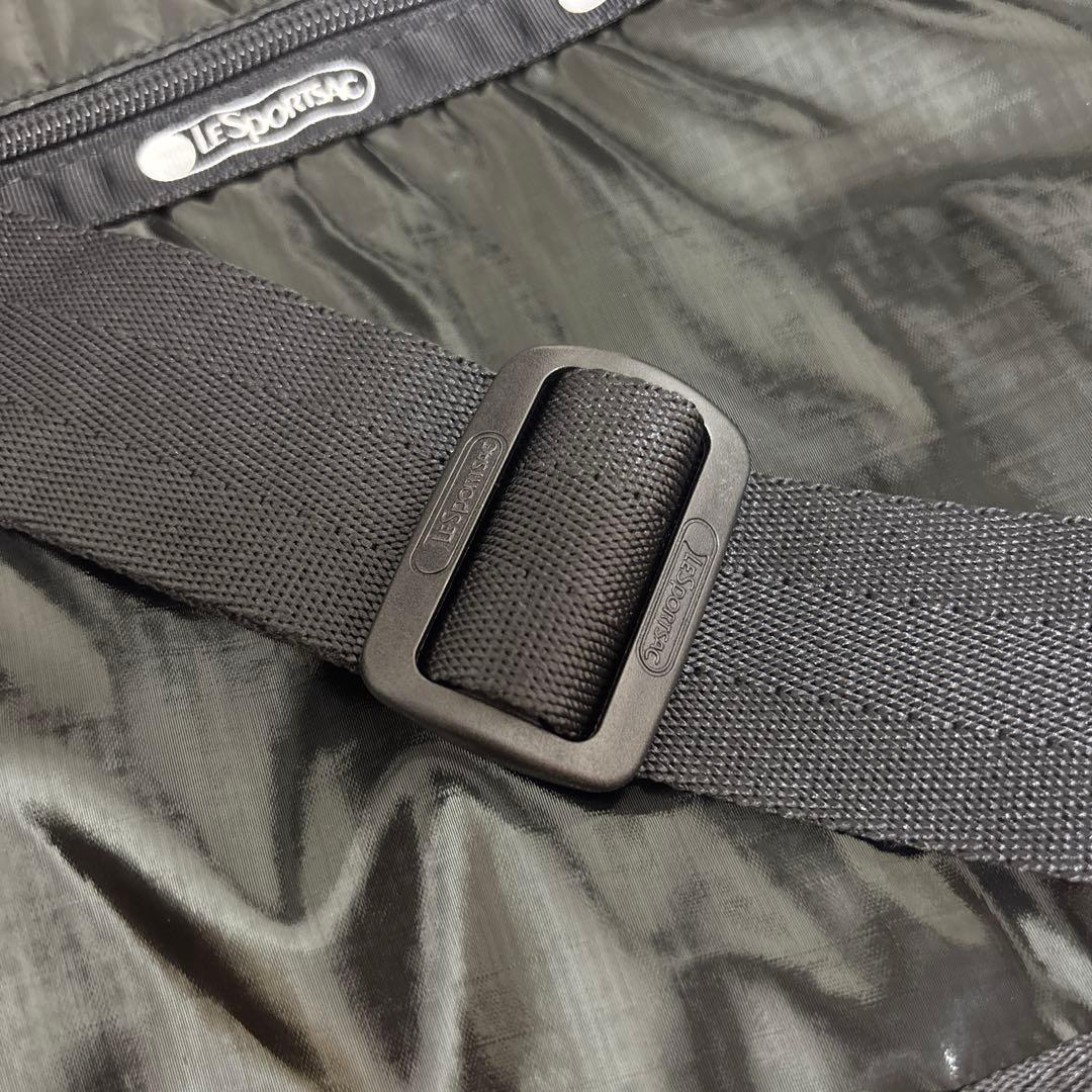 【LeSportsac】レスポートサック新品ブラック ショルダーバッグ ポーチ付