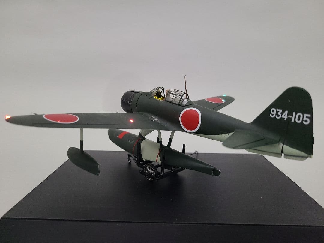日本海軍二式水上戦闘機 タミヤ1/48完成品