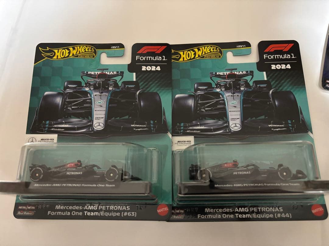 ホットウィール F1 formula1 3種 レッドブル メルセデス ハース