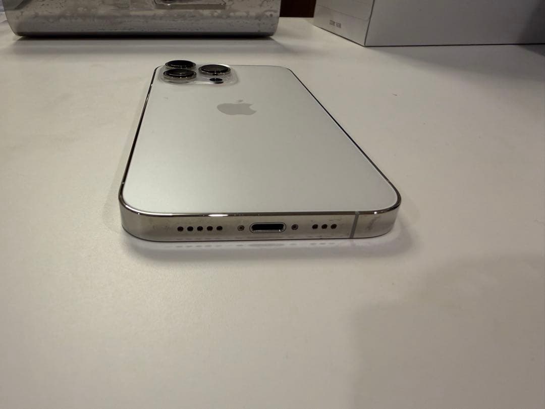 Apple iPhone 13 Pro シルバー 256GB