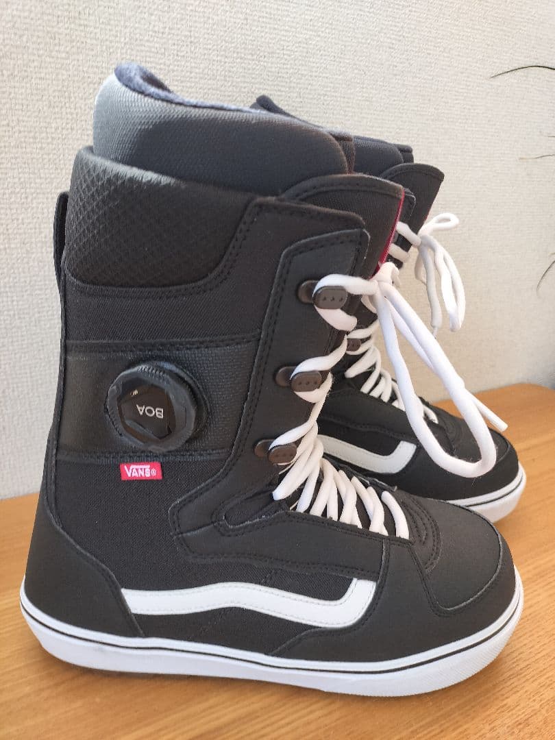 超美品 VANS バンズ Invado OG 2024年モデル28.0cm