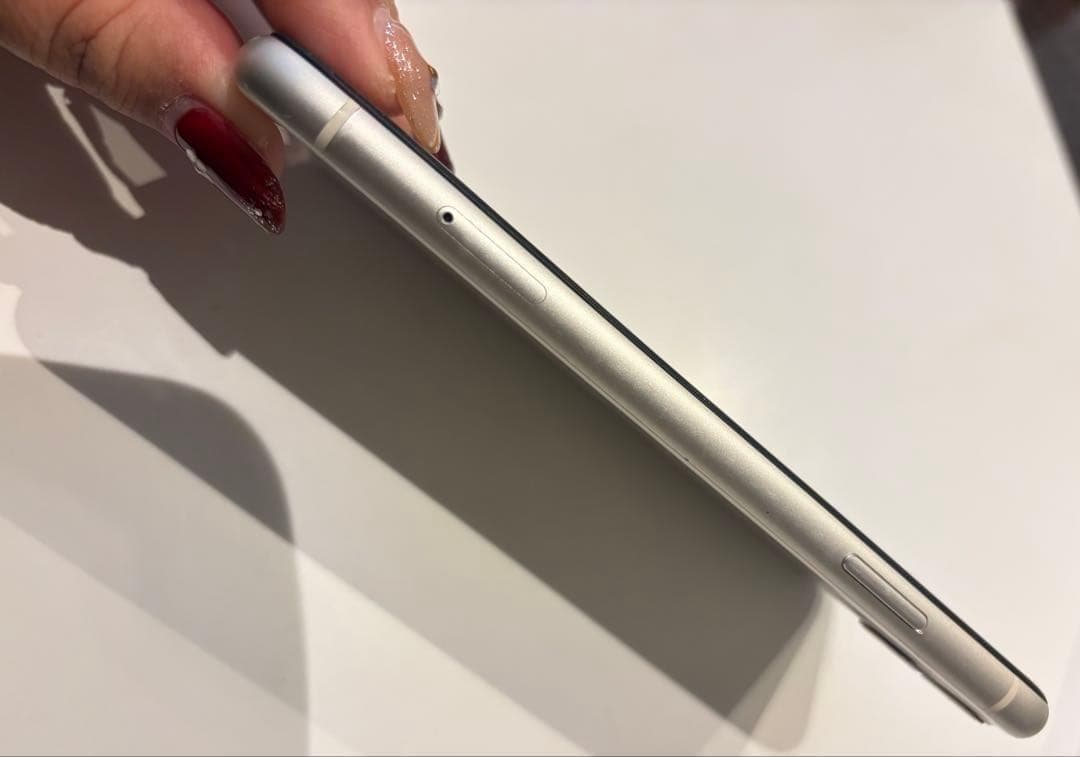 256GB iPhone11バッテリー液晶交換品 ジャンク