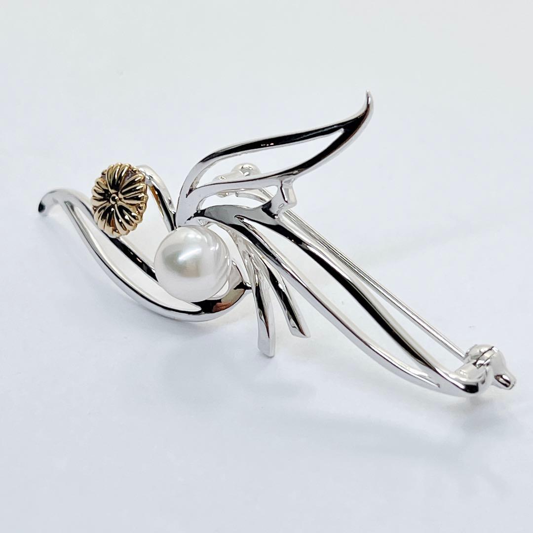 【未使用品】ミキモト パール　K18 菊紋　リーフ　ブローチ