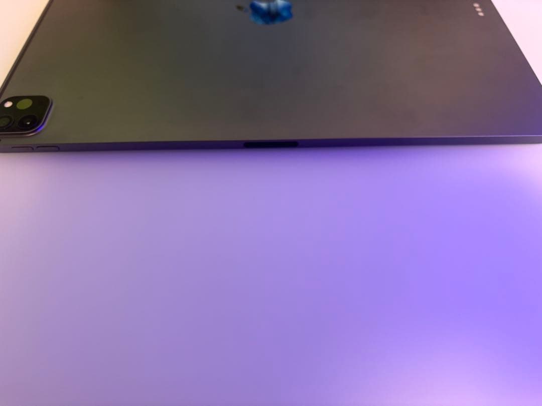 iPad Pro 12.9インチ 第4世代　128GB スペースグレー 箱付き