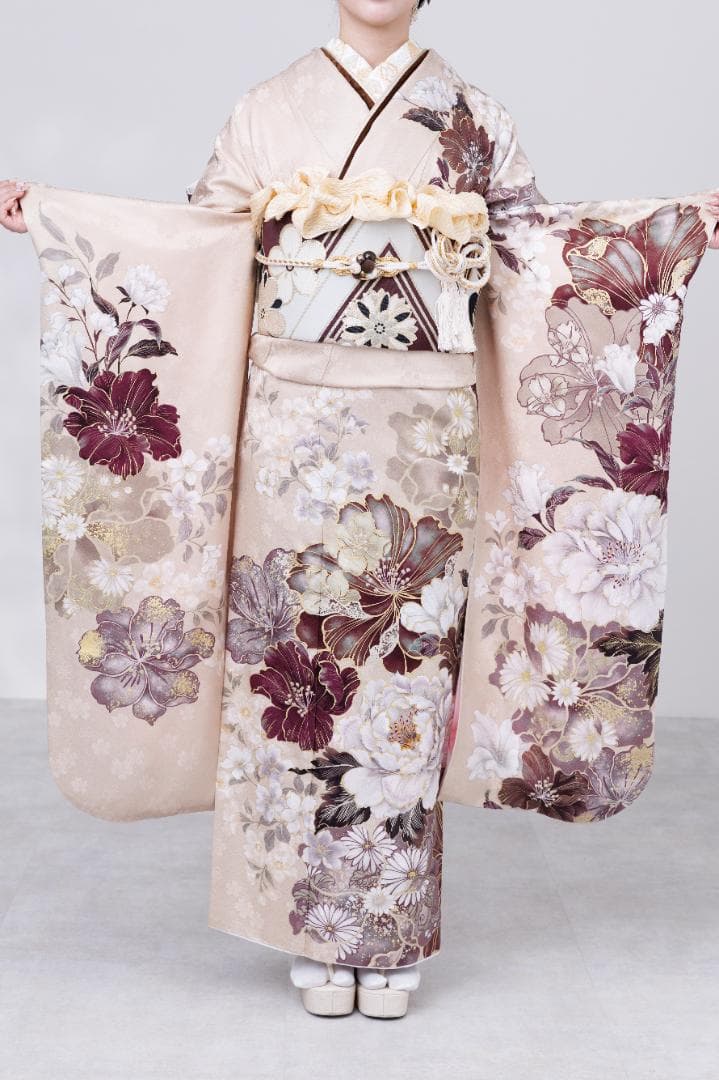 ≪美品≫正絹　振袖９点フルセット【805】【145cm~155cmの方用】