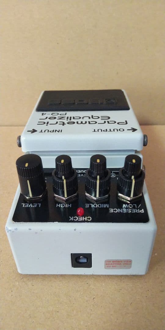 BOSS PQ-4 パラメトリックイコライザー