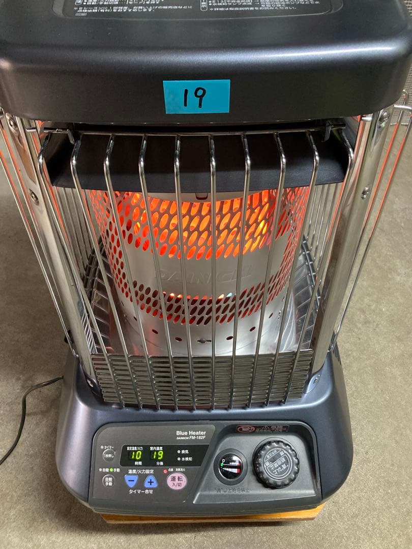 送料無料‼ 大型　業務用ストーブ　ダイニチ　ブルーヒーターFM-182F⑲