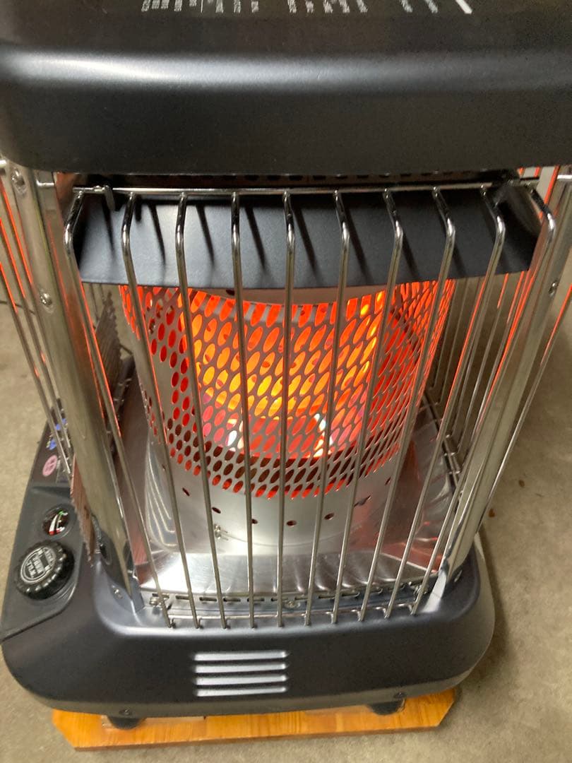 送料無料‼ 大型　業務用ストーブ　ダイニチ　ブルーヒーターFM-182F⑲