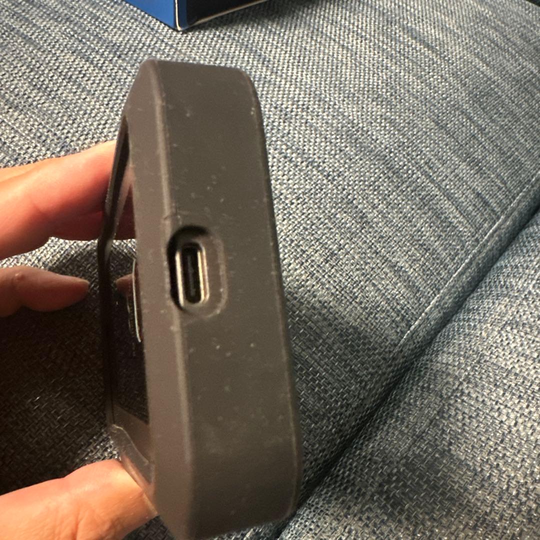 FUJISOFT FS050W 5Gモバイルルーター