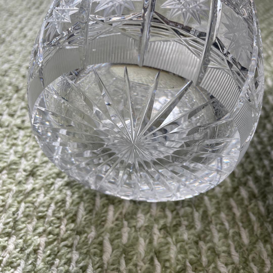 クリスタルガラス 花瓶 東ヨーロッパ　チェコ共和国製　輝く古董