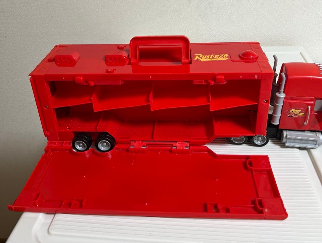 カーズ、マテル、キングトレーラー、マックトレーラー、ミニカー収納