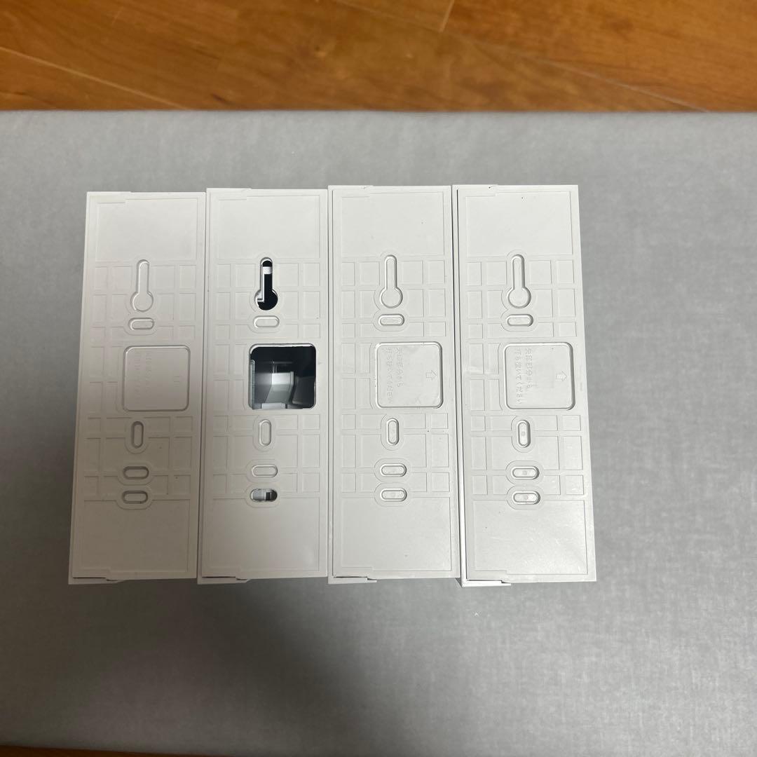 TOSHIBA 非常口、避難口誘導灯　C級片面FBK-10701-LS17 防災