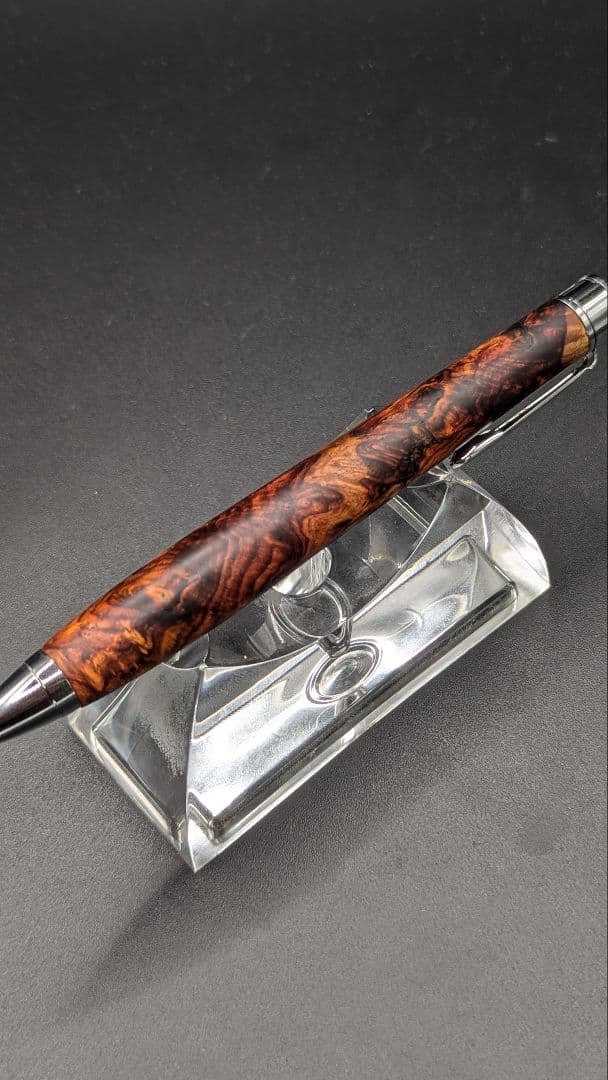 470特上　ホンジュラスローズウッド　瘤杢　木軸シャーペン