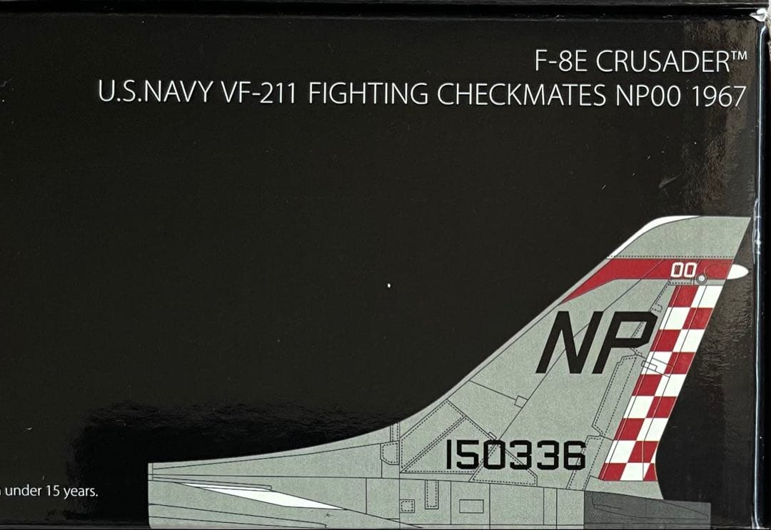 絶版希少新品　センチュリーウイングス/ 1/72 米海軍 F-８E クルセイダー