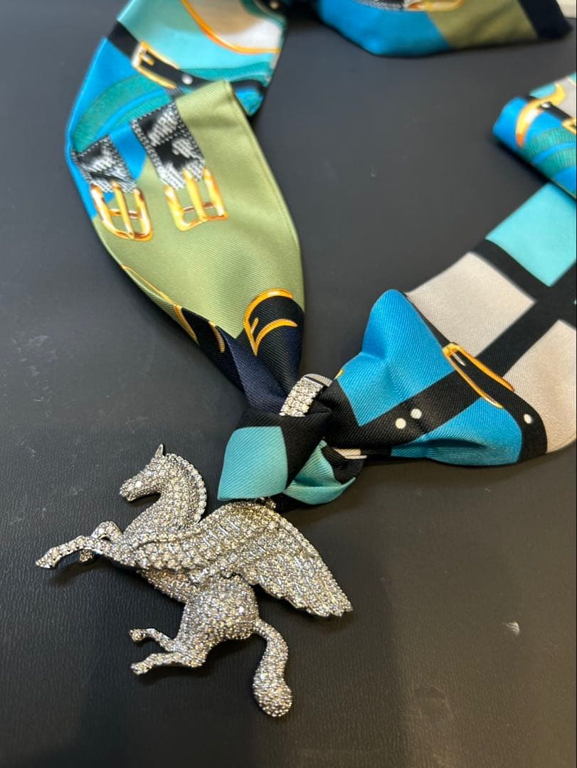 ペガサストップ　チャーム✖️スカーフ