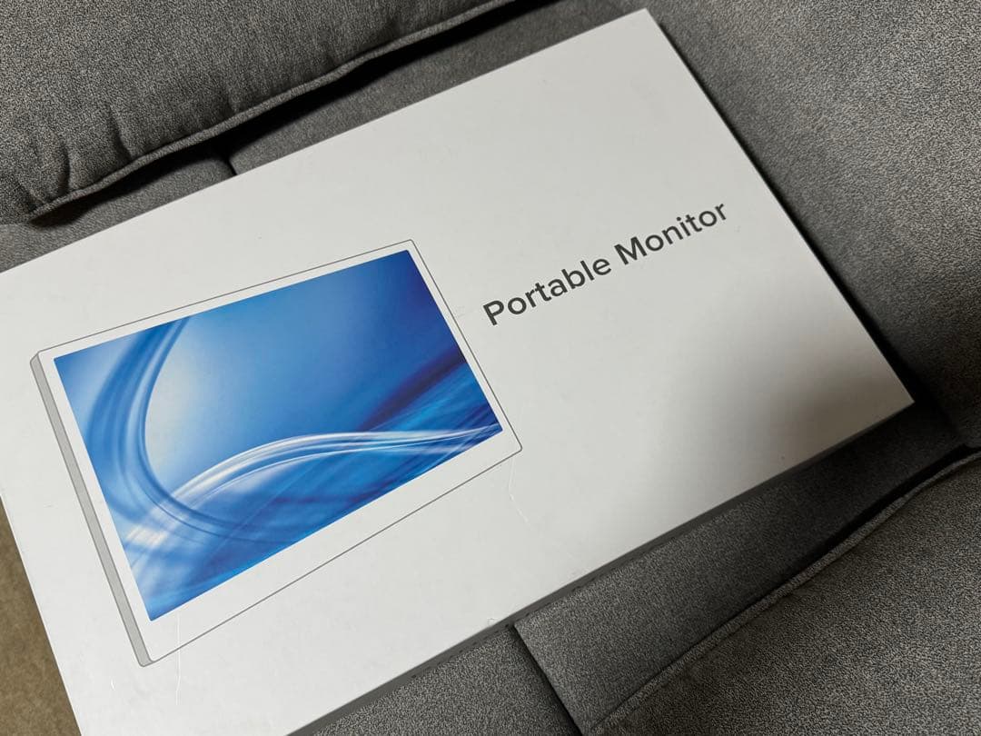 4k 18.4インチ モバイルモニター 美品③