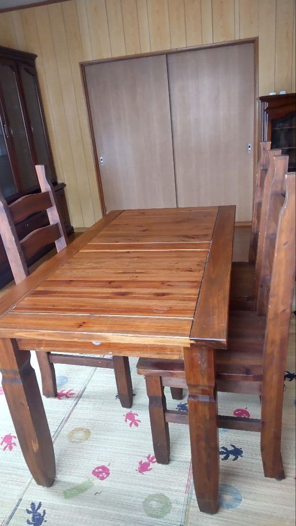 user_0f3080b0 木製ダイニングテーブルとチェア3脚セット