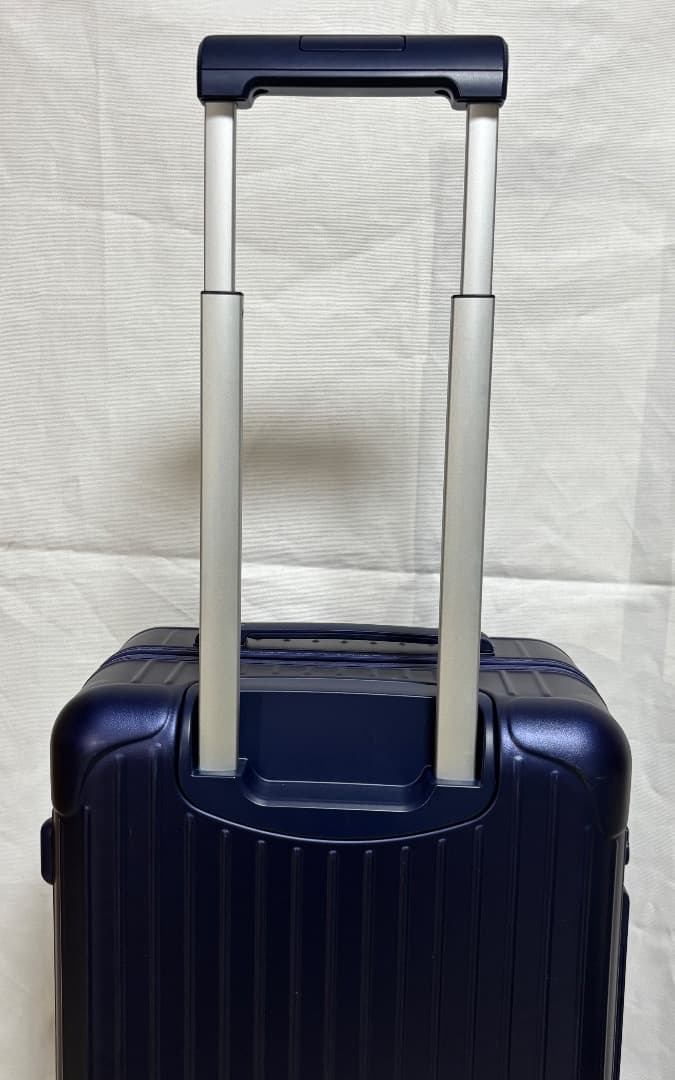 RIMOWA リモワ　エッセンシャル　　36L マットブルー