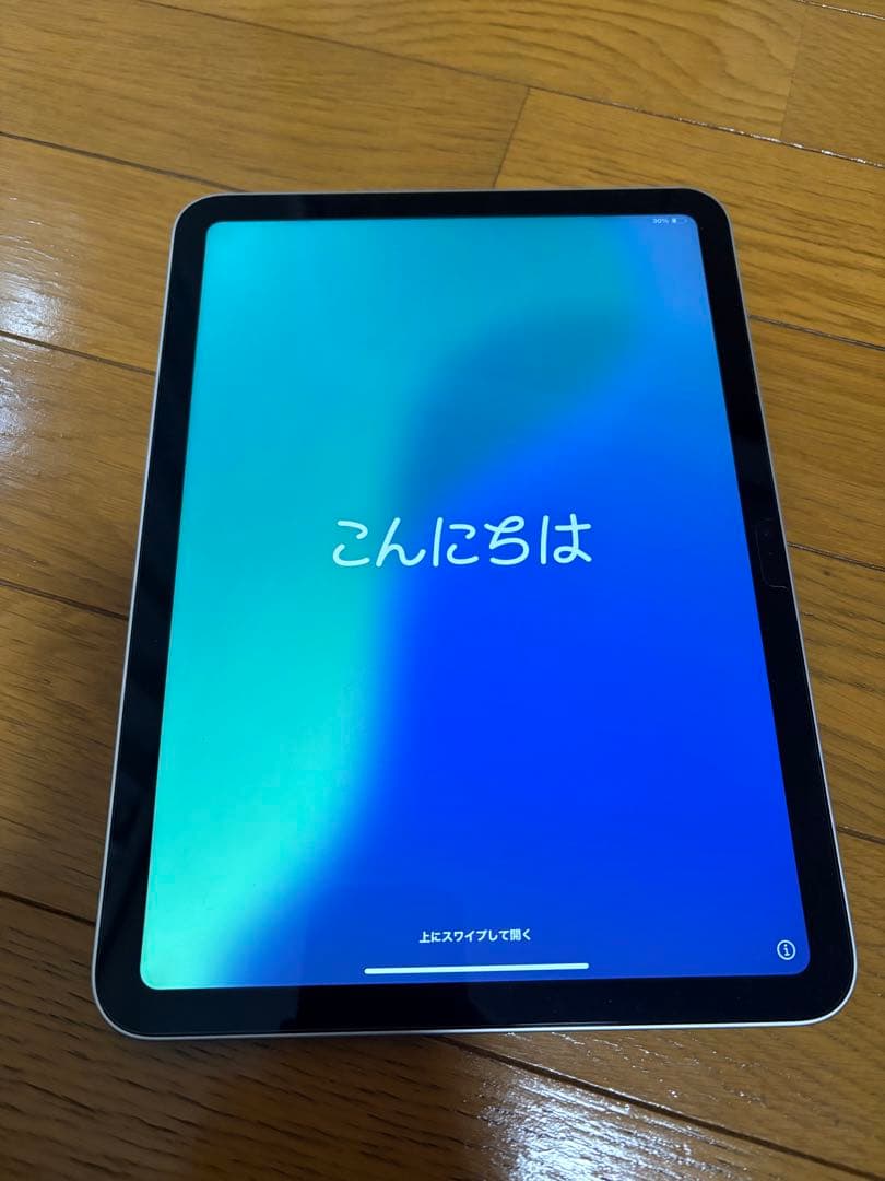 Apple iPad （第10世代）64G シルバー カバー付き