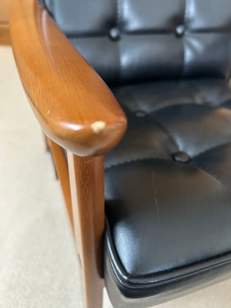 カリモク60 Kチェアミニ　ブラック