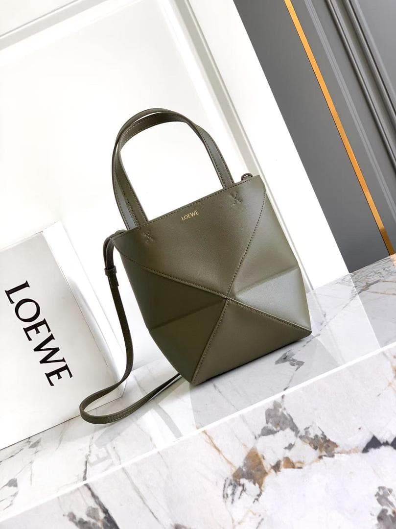 可愛い　トートバッグ　グリーン