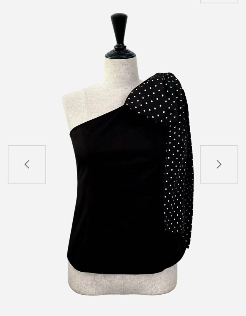 新品タグ付shellerシェリエone shoulder ribbon tops