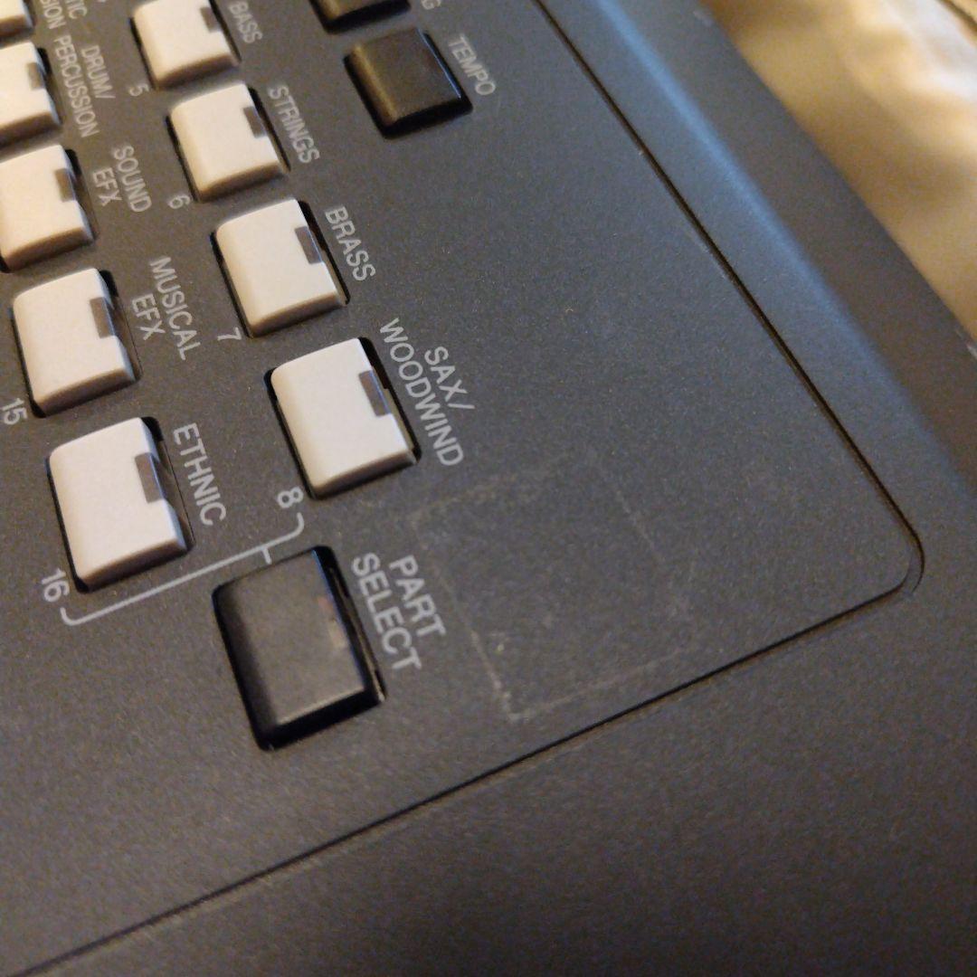 YAMAHA MX61 シンセサイザー 61鍵 専用ケース、フットスイッチ等付属