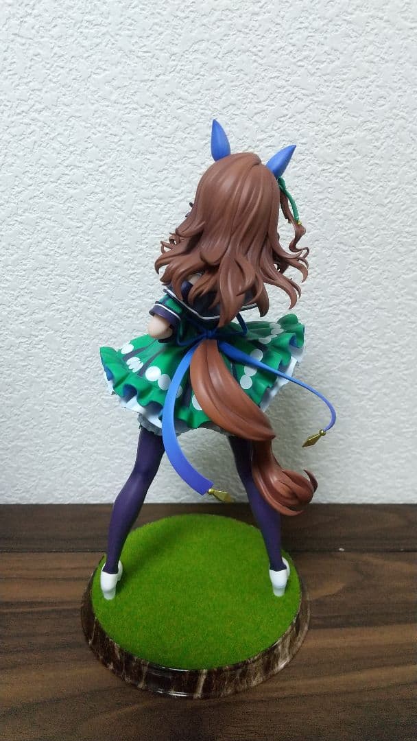ウマ娘 プリティーダービー キングヘイロー 1/7スケール 塗装済み完成品