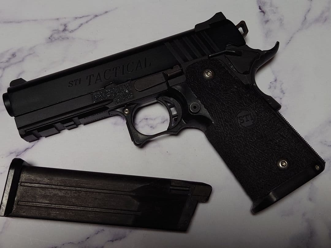 s*1様 KSC STI タクティカル 4.15