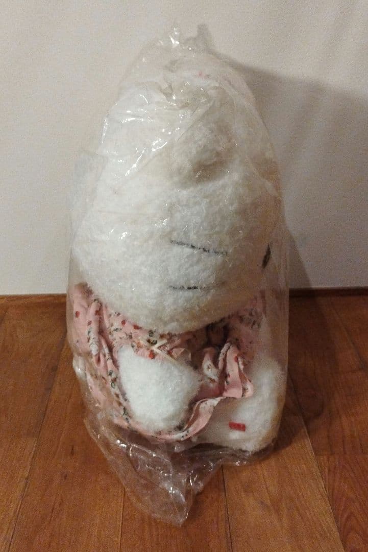 ハローキティ 大型 ぬいぐるみ