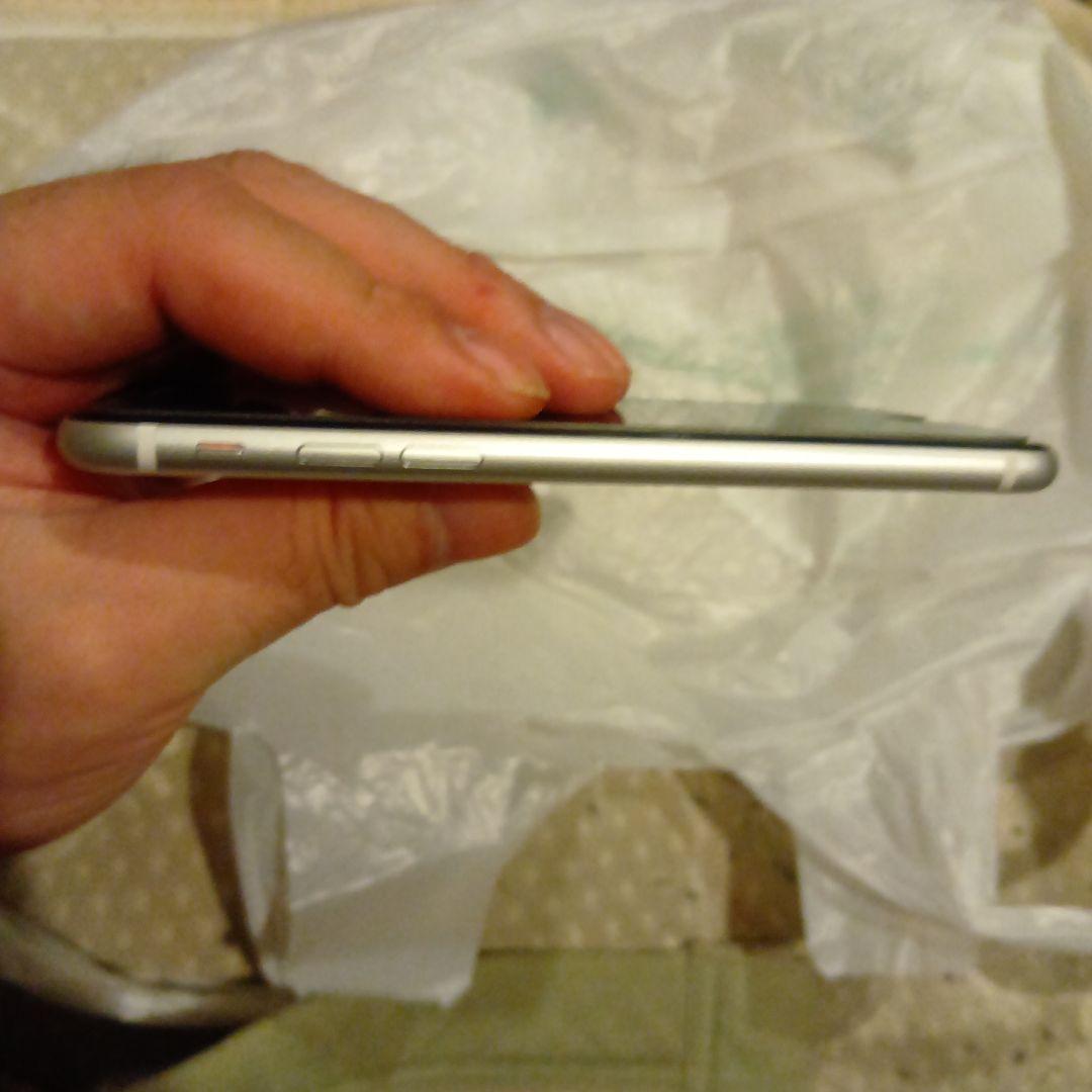 iPhone SE2 本体 128G 白 ジャンク