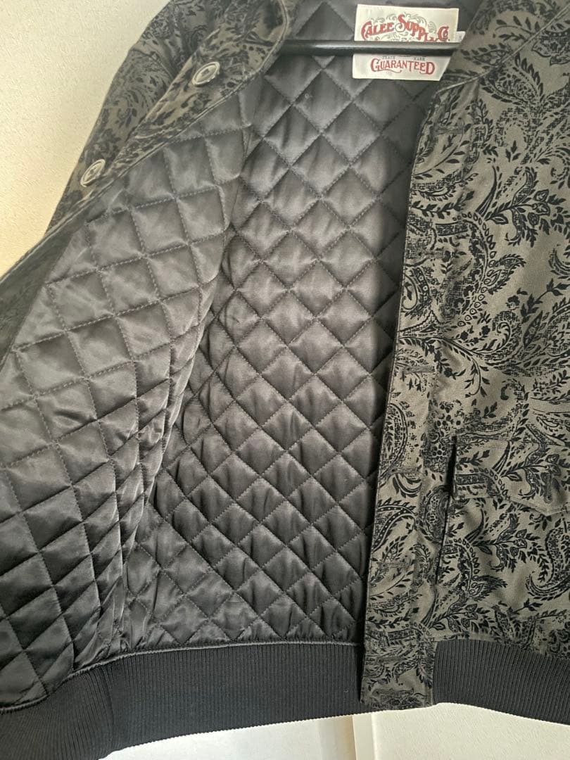 CALEE／キャリー ペイズリー ジャケット 黒 キルティング Lサイズ