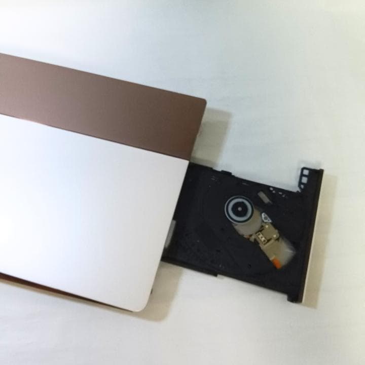 【可愛い♬】ノートパソコン windows11 office 富士通 i5 美品