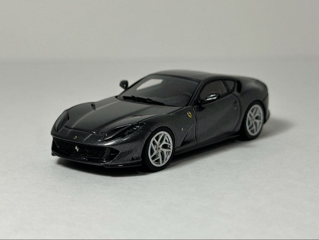 1/64 不正模玩 フェラーリ 812 スーパーファスト グレー