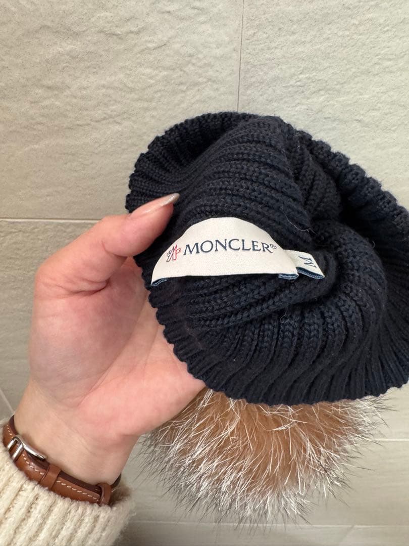 MONCLER 黒 ニット帽 ファー付き